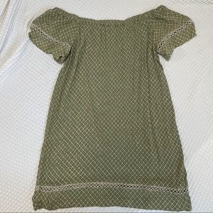 Manaola Off the Shoulder Dress. Size S